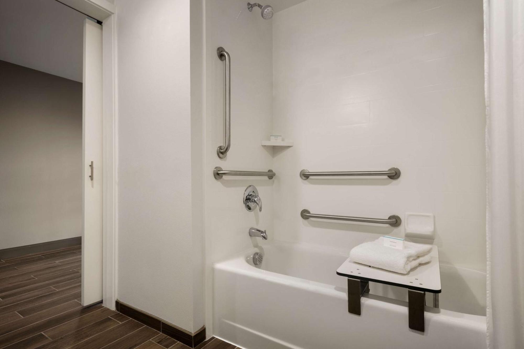 Hampton Inn Kernersville Ngoại thất bức ảnh
